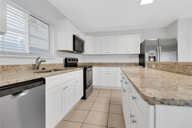 10414 BOYETTE CREEK BOULEVARD, Riverview, FL 33569