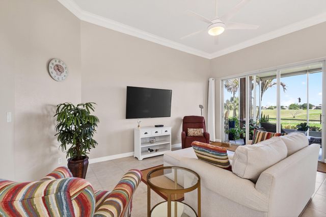 332 NW Stratford Lane, Port St. Lucie, Port St Lucie, FL 34983