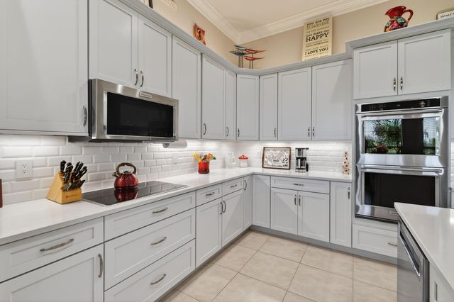 332 NW Stratford Lane, Port St. Lucie, Port St Lucie, FL 34983