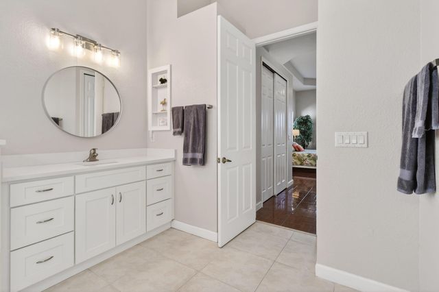 332 NW Stratford Lane, Port St. Lucie, Port St Lucie, FL 34983