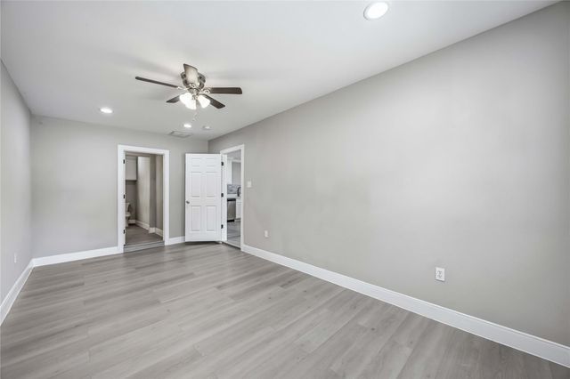 8129 Linda Vista Road, Houston, TX 77028