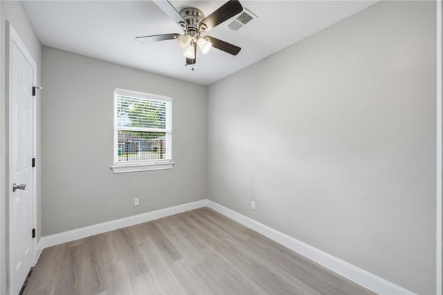 8129 Linda Vista Road, Houston, TX 77028