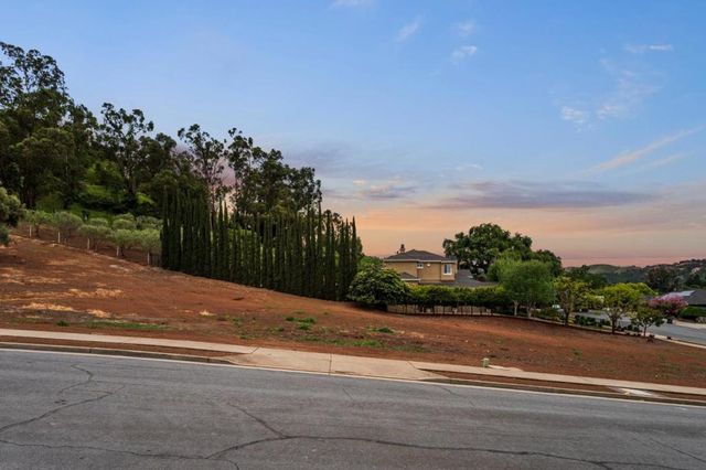 640 Sparhawk Drive, Morgan Hill, CA 95037