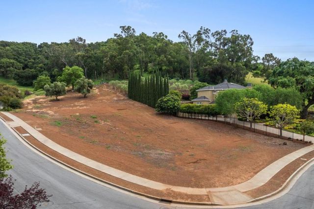 640 Sparhawk Drive, Morgan Hill, CA 95037