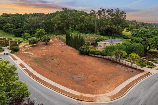 640 Sparhawk Drive, Morgan Hill, CA 95037