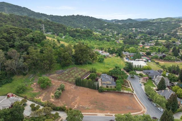 640 Sparhawk Drive, Morgan Hill, CA 95037