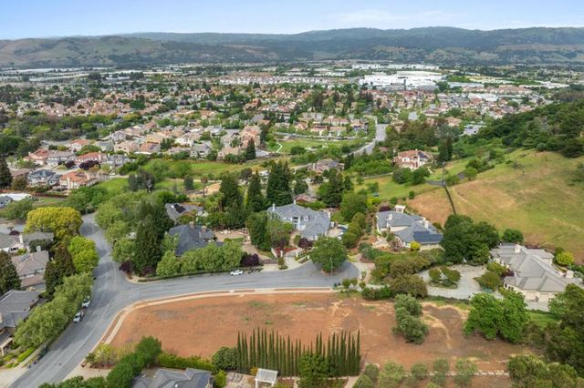 640 Sparhawk Drive, Morgan Hill, CA 95037