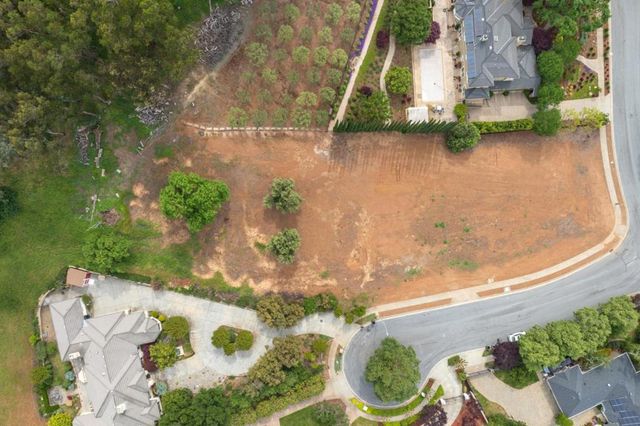 640 Sparhawk Drive, Morgan Hill, CA 95037