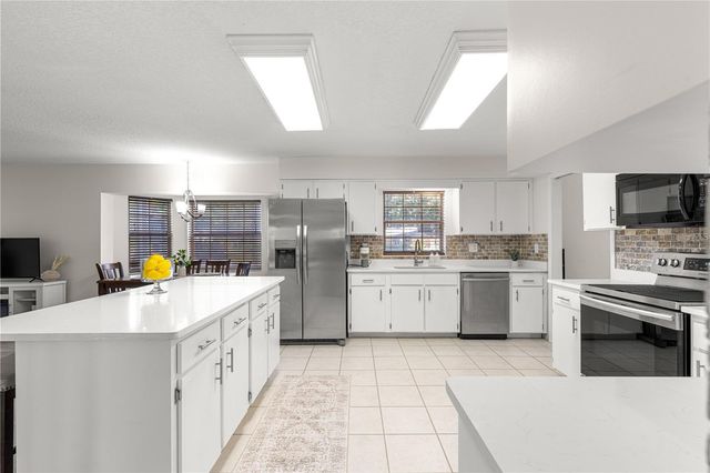 15621 SE 103RD TERRACE, Summerfield, FL 34491