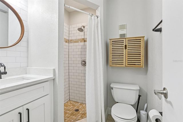 13754 ORANGE SUNSET DRIVE 202, Tampa, FL 33618