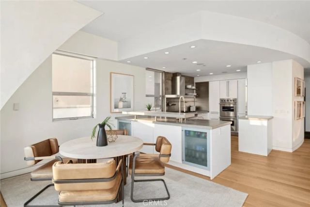 2144 E Oceanfront, Newport Beach, CA 92661