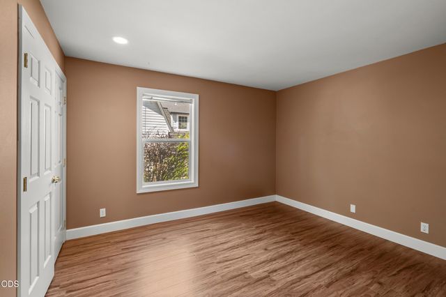 923 Bellview Avenue 2, Ashland, OR 97520