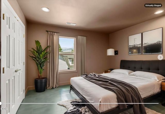 923 Bellview Avenue 2, Ashland, OR 97520