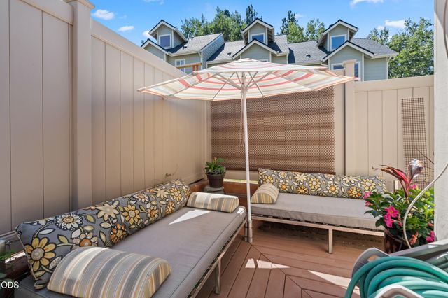 923 Bellview Avenue 2, Ashland, OR 97520