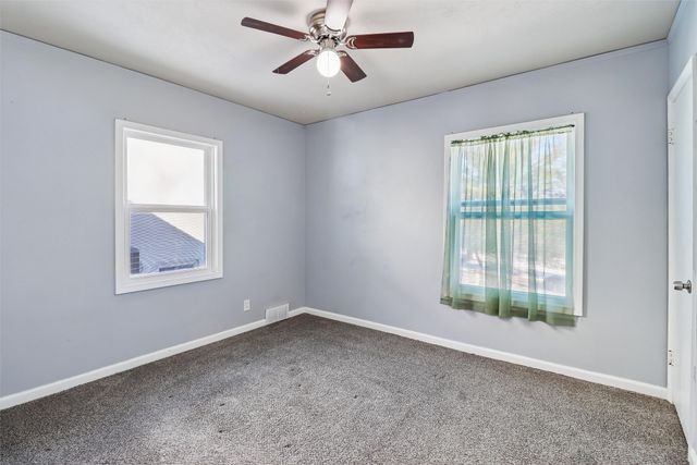 1404 Burlington Terrace, Des Moines, IA 50314