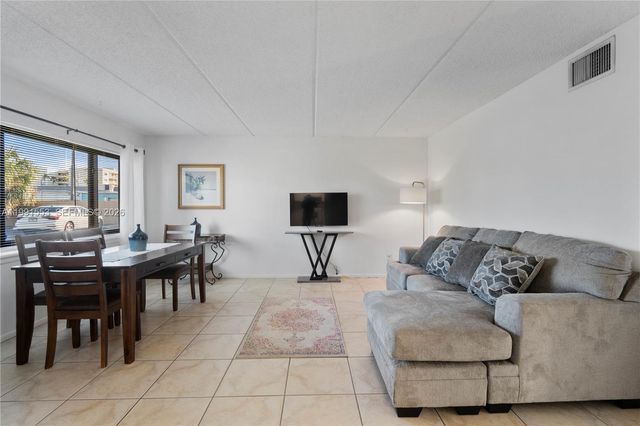 1145 N Shannon 39, Indialantic, FL 32903