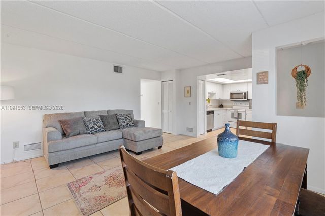 1145 N Shannon 39, Indialantic, FL 32903