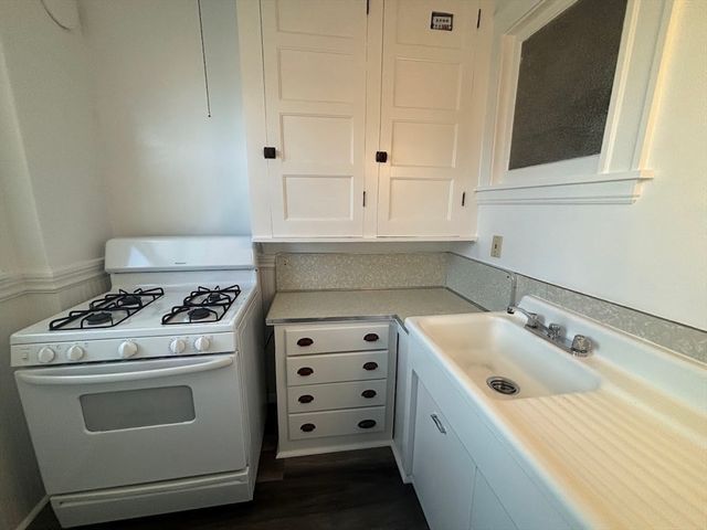 1 Harbor 1, Salem, MA 01970