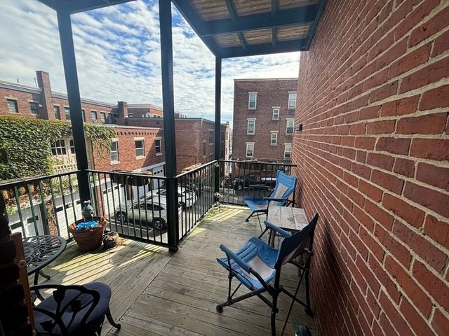 1 Harbor 1, Salem, MA 01970