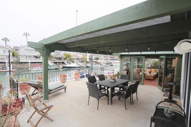 3029 Seaview Avenue, Ventura, CA 93001