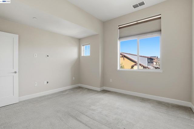 817 Tranquility Cir 4, Livermore, CA 94551