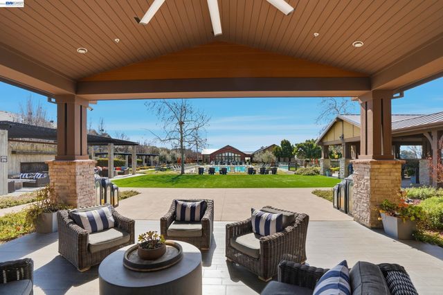 817 Tranquility Cir 4, Livermore, CA 94551