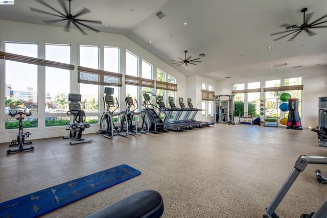 817 Tranquility Cir 4, Livermore, CA 94551