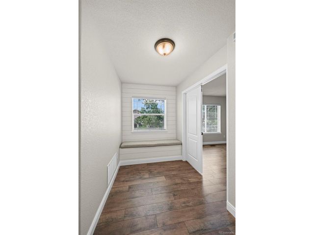 3741 Florentine Dr, Longmont, CO 80503