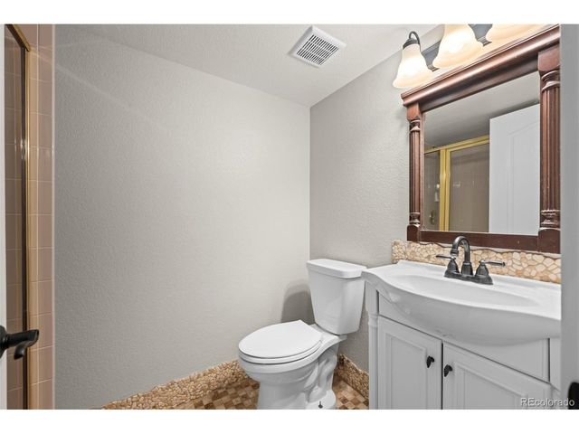 3741 Florentine Dr, Longmont, CO 80503