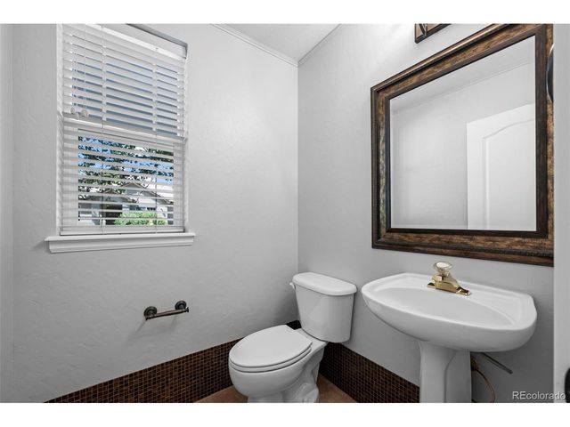 3741 Florentine Dr, Longmont, CO 80503
