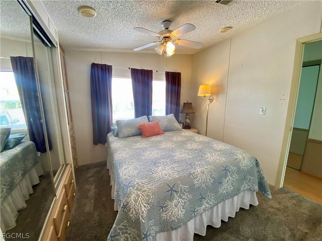 172 Vista Mar DR, North Fort Myers, FL 33903