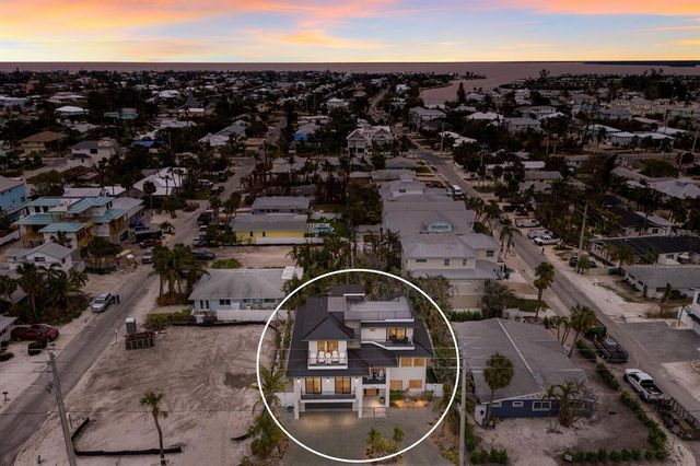 6605 GULF DRIVE, Holmes Beach, FL 34217