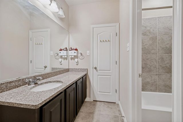 824 Water Garden Circle, Little Elm, TX 75068