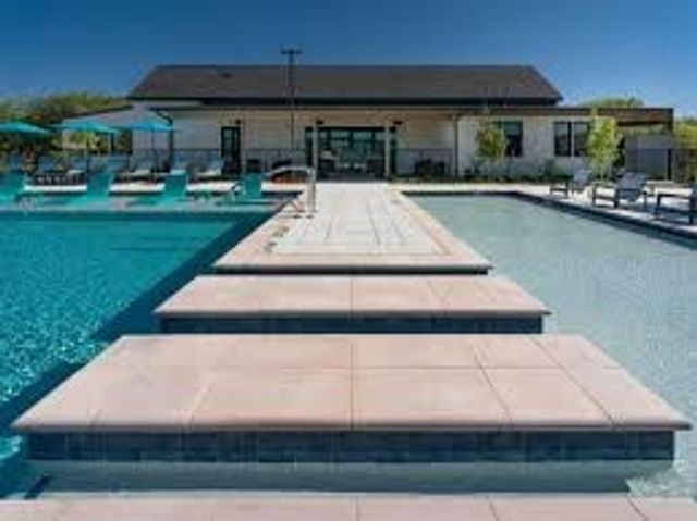 824 Water Garden Circle, Little Elm, TX 75068
