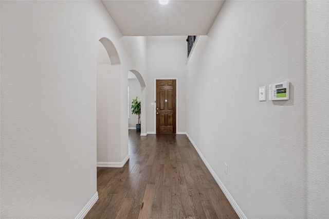 824 Water Garden Circle, Little Elm, TX 75068