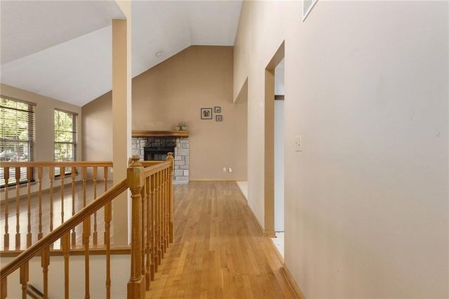 9013 W 48th Terrace, Merriam, KS 66203