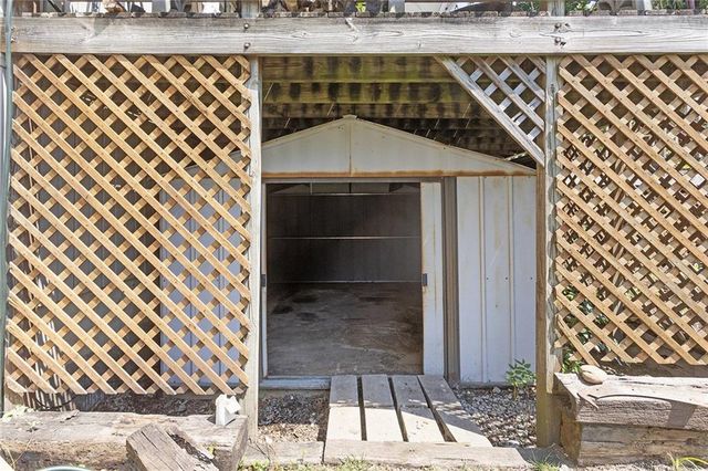 9013 W 48th Terrace, Merriam, KS 66203