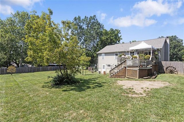 9013 W 48th Terrace, Merriam, KS 66203