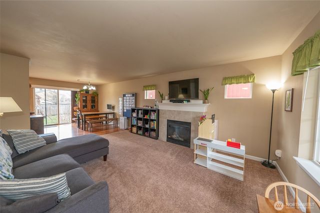 9236 Carys Street SE, Yelm, WA 98597