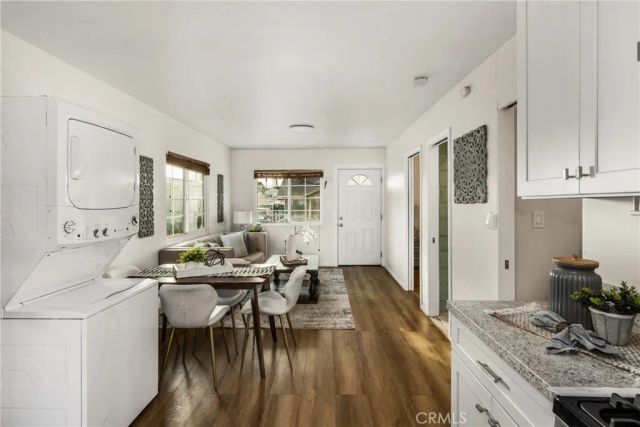2320 Locust, Long Beach, CA 90806