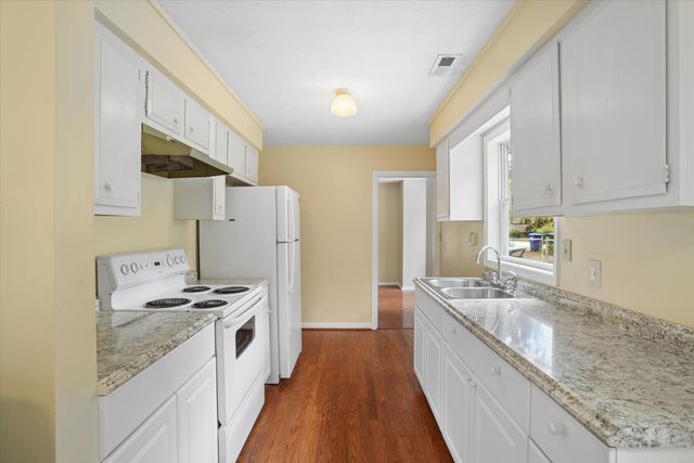 26 Anita Drive, Charleston, SC 29407