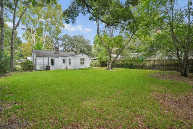 26 Anita Drive, Charleston, SC 29407