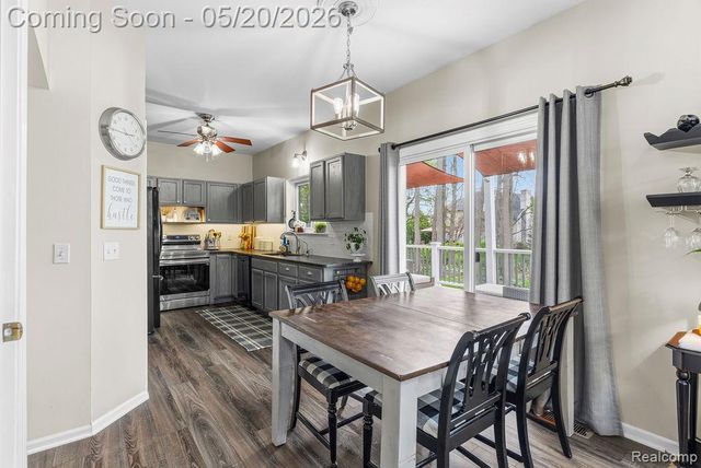 1558 Chelsea Circle, Howell, MI 48843