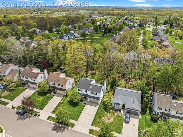 1558 Chelsea Circle, Howell, MI 48843
