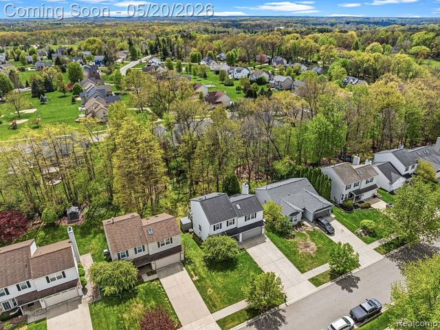 1558 Chelsea Circle, Howell, MI 48843