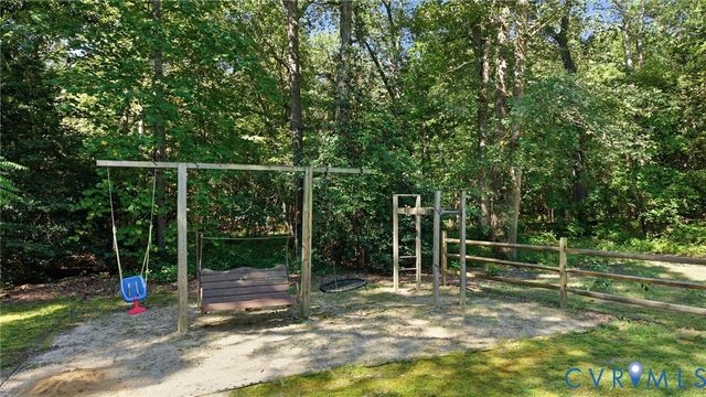 4031 Spring Run Rd, Mechanicsville, VA 23116