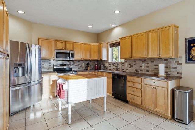 3133 Pueblo Hawikuh, Santa Fe, NM 87507
