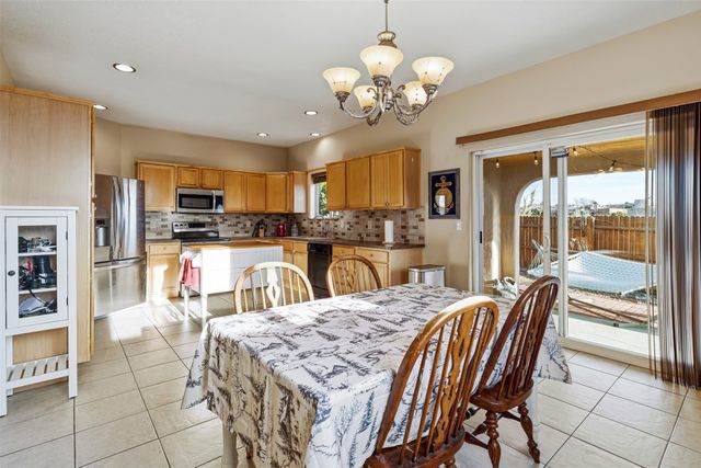 3133 Pueblo Hawikuh, Santa Fe, NM 87507