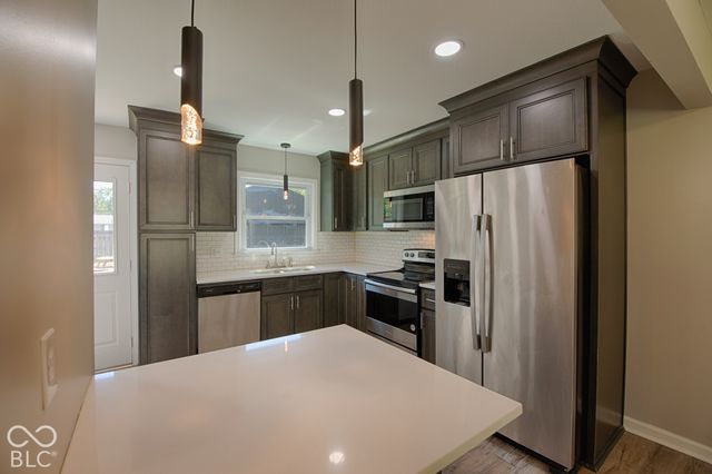 6731 W 16th Street, Indianapolis, IN 46214