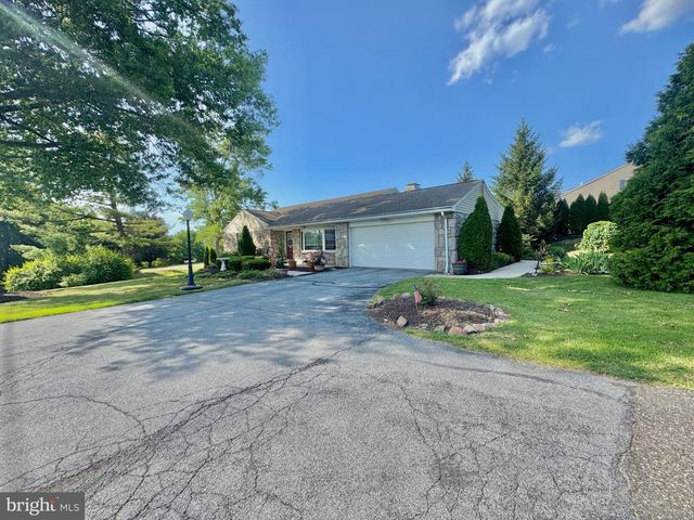 68 BARDS WAY, Pottstown, PA 19464